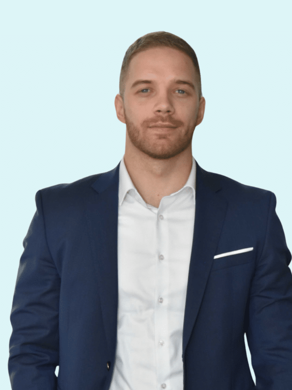 Julian Cichutek, Inhaber Cold Calling Entität "Dialcens" bei Vangates GmbH