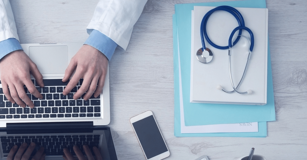 Illustratives Bild für den Blogartikel: Discovery Call Series Teil 2- warum das Erstgespräch wie ein Arztbesuch ist. Erfahrungen aus 30 Jahre B2B Sales.